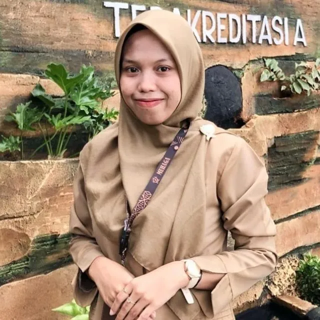 Utari Isnaini Retno Wurdani, S.Pd.